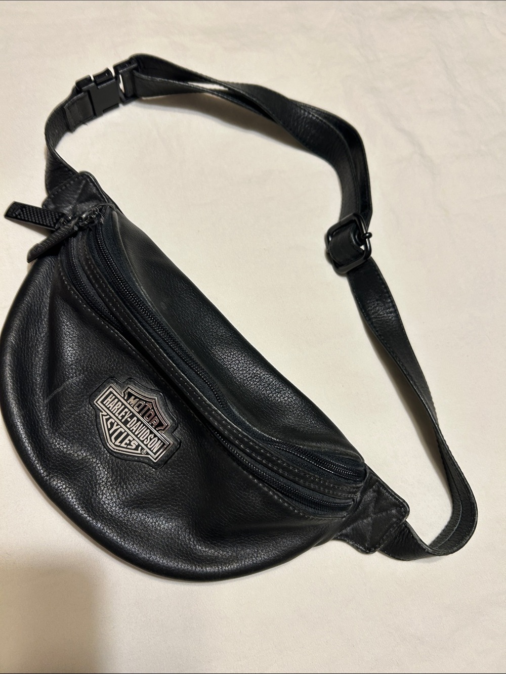 Harley-Davidson Black Leather Belt Bag with Shield Patch